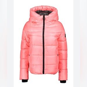 COPY - NOIZE GWEYN SHORT PUFFER IN PINK